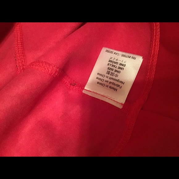 Outdoor Research beanie, NWT, Trillium Red, cute! - Picture 7 of 8